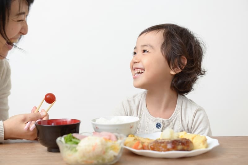 【食育指導】正しい食生活を身に付けてむし歯リスクを抑える