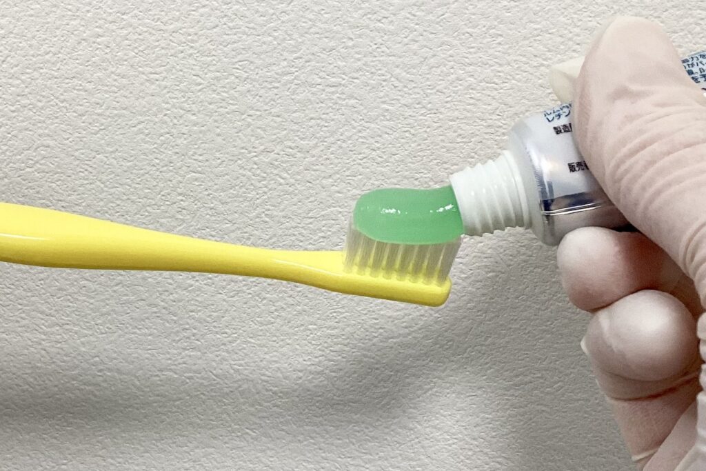 ジェルタイプの歯磨き粉